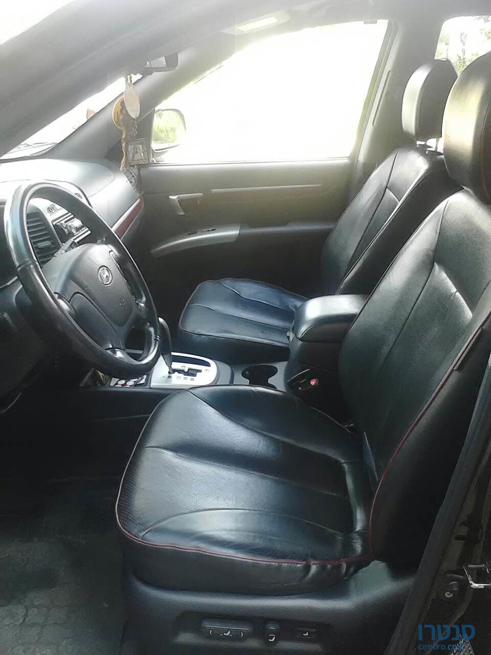 2006' Hyundai Santa Fe photo #1