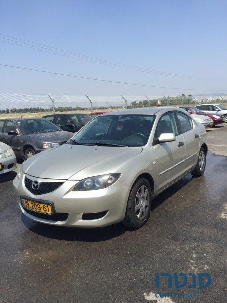 2007' Mazda 3 photo #1