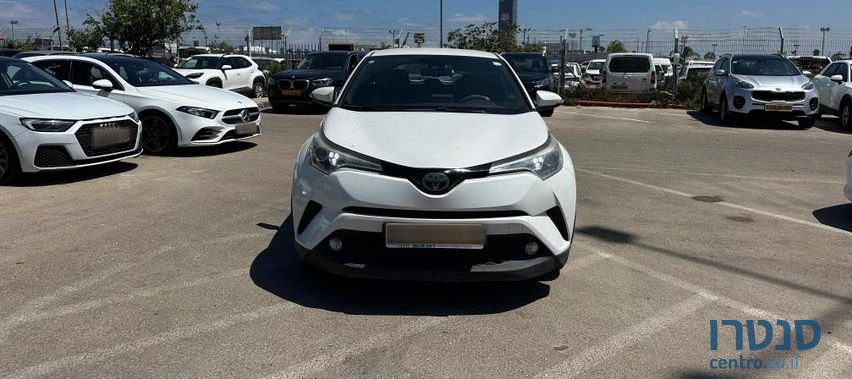2020' Toyota C-HR טויוטה photo #1