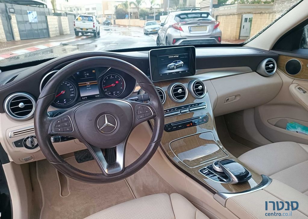 2016' Mercedes-Benz C-Class מרצדס photo #3