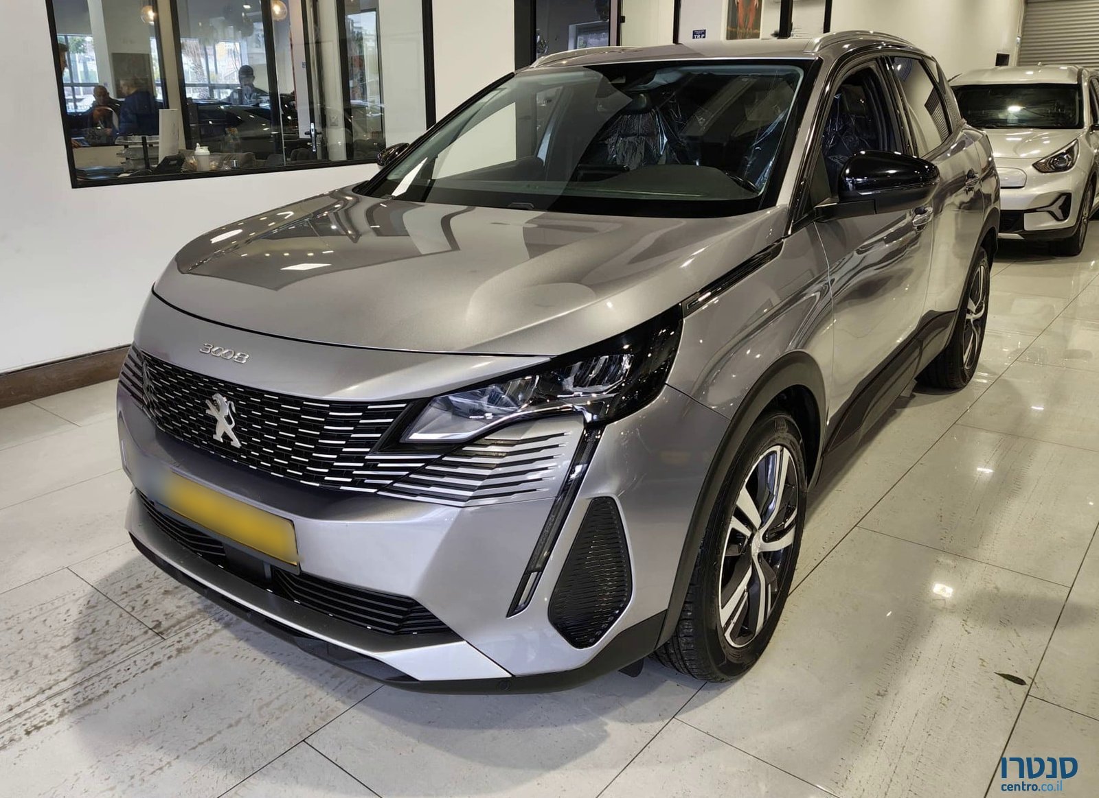 2022' Peugeot 3008 photo #2