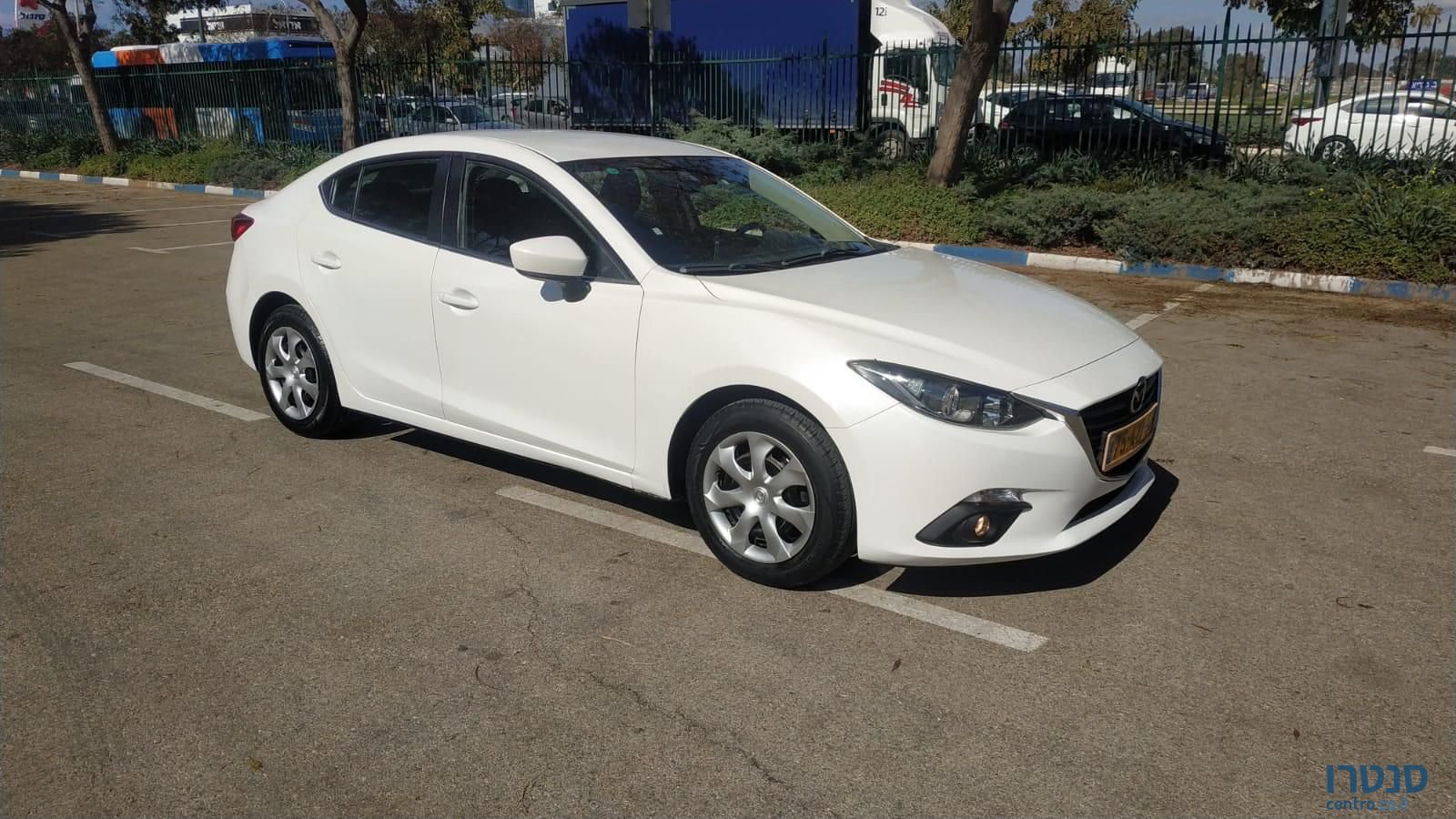 2015' Mazda 3 מאזדה photo #3