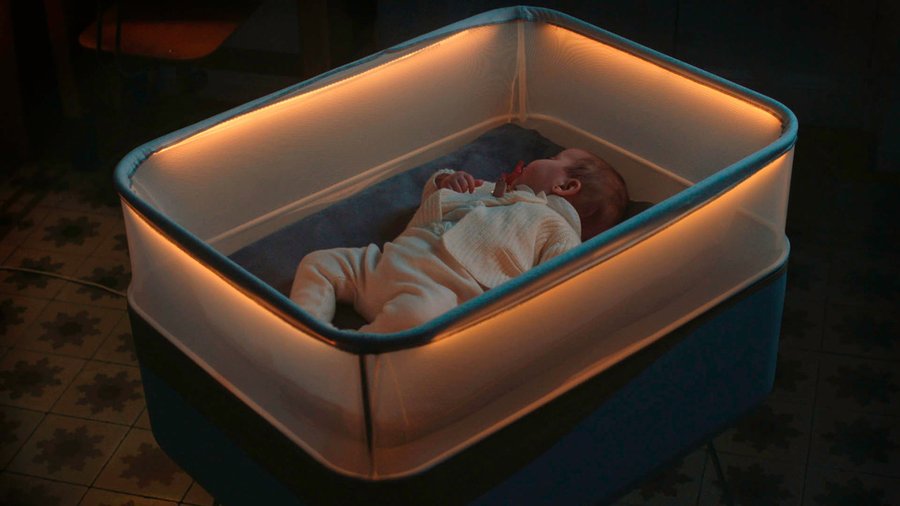 Ford ‘Max Motor Dreams’ baby crib simulates riding in a car