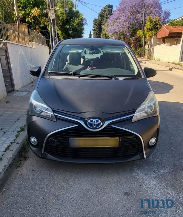 2016' Toyota Yaris טויוטה יאריס photo #2