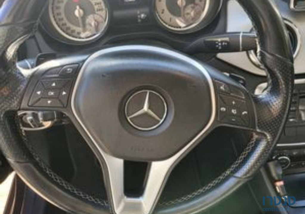 2015' Mercedes-Benz Gla מרצדס photo #1