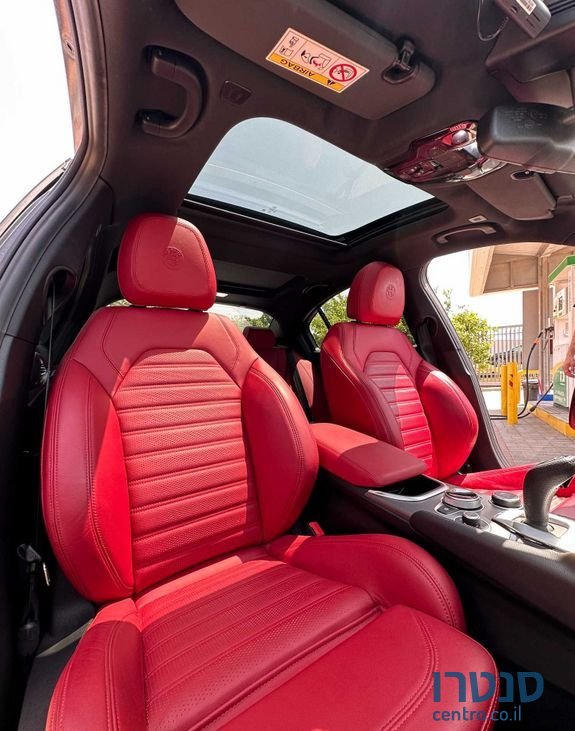 2022' Alfa Romeo Giulia אלפא רומיאו ג'וליה photo #3