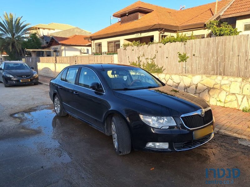 2011' Skoda Superb סקודה סופרב photo #1