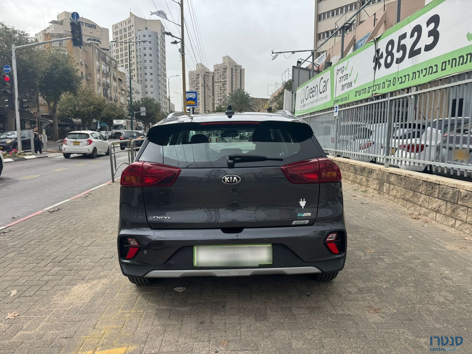 2020' Kia Niro photo #6