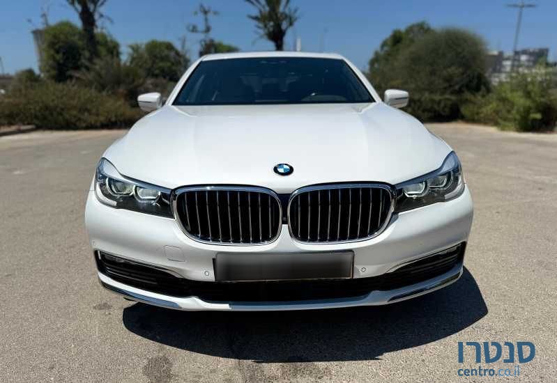 2018' BMW 7 Series ב.מ.וו סדרה 7 photo #4