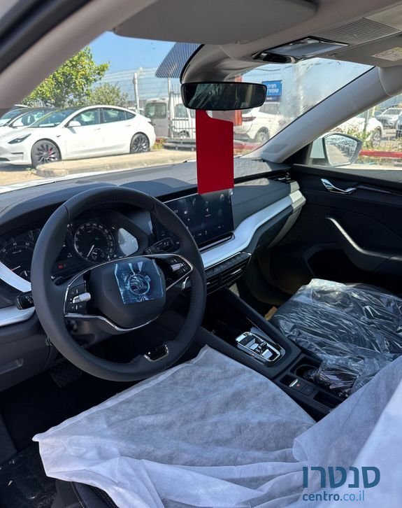 2024' Skoda Octavia סקודה אוקטביה photo #2