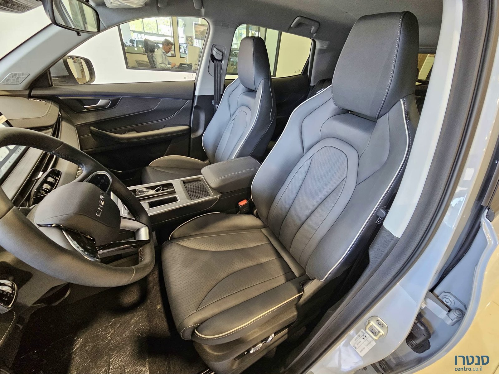 2026' Chery Tiggo 4 photo #5