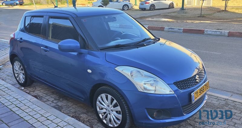 2011' Suzuki Swift סוזוקי סוויפט photo #4