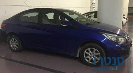 2013' Hyundai i25 i25 יונדאי photo #1