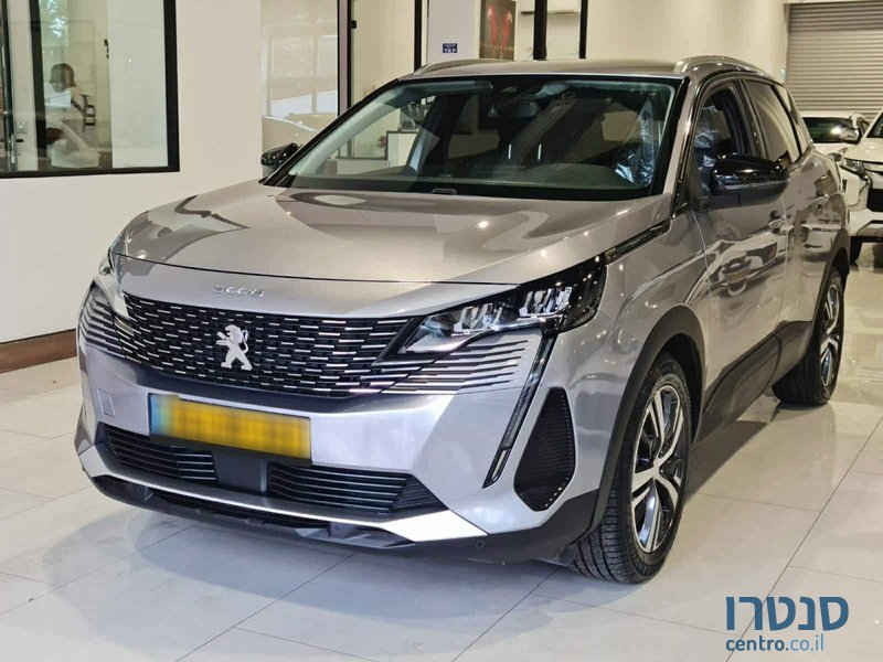 2023' Peugeot 3008 photo #1