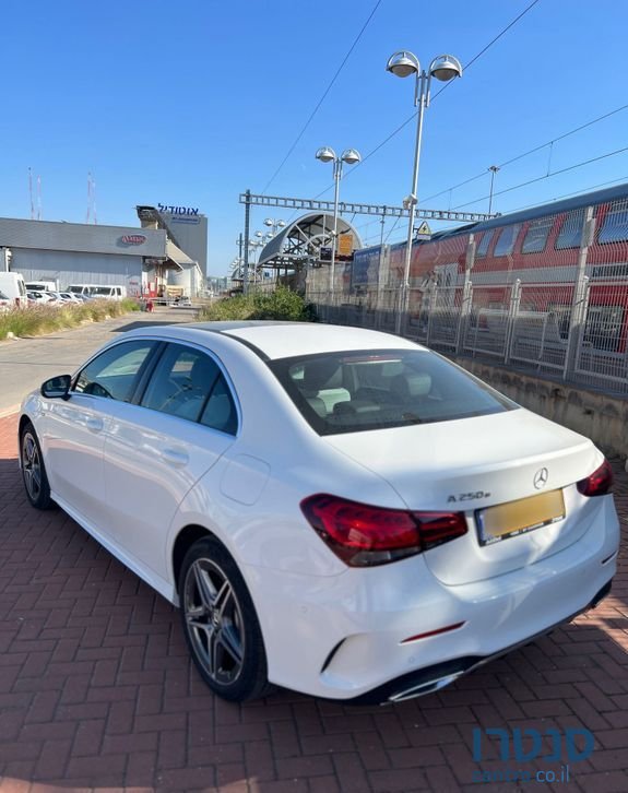 2020' Mercedes-Benz A-Class מרצדס photo #3