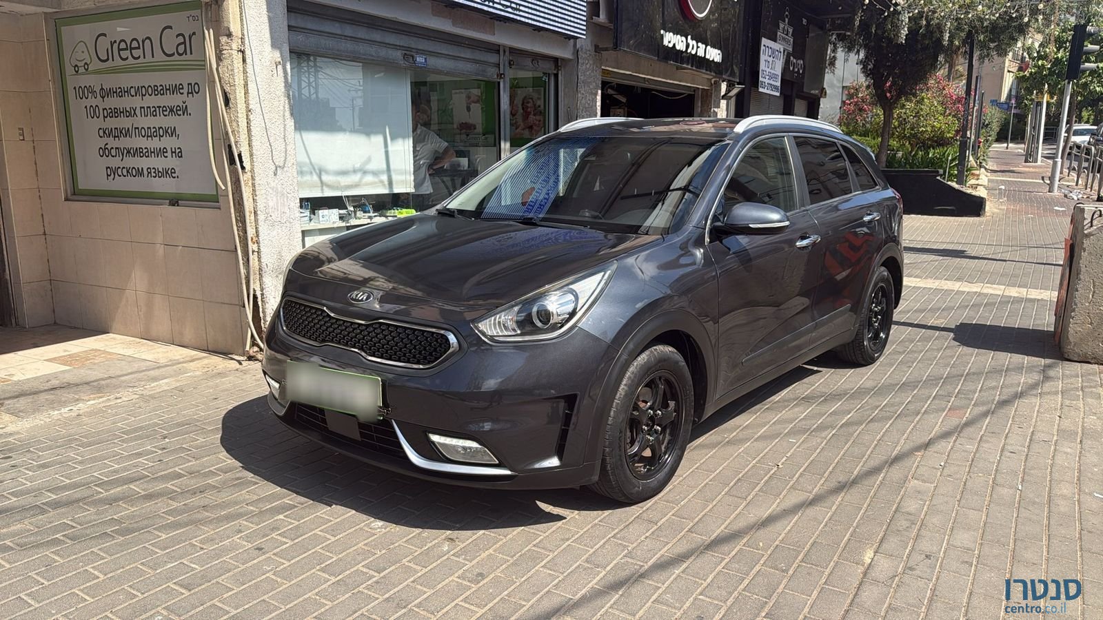 2018' Kia Niro photo #2