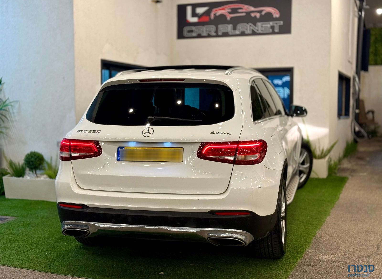 2016' Mercedes-Benz GLC מרצדס-בנץ photo #3