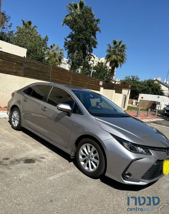 2019' Toyota Corolla טויוטה קורולה photo #3