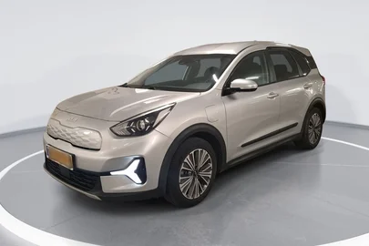 2023' Kia Niro Plus קיה נירו פלוס