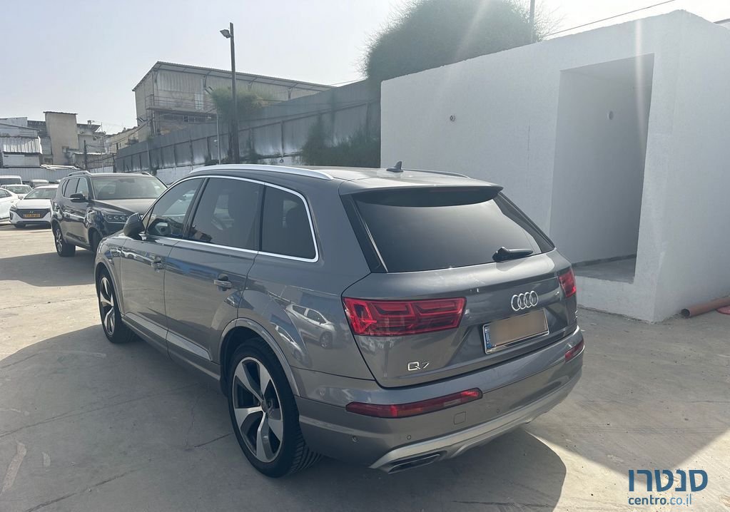 2017' Audi Q7 אאודי photo #1