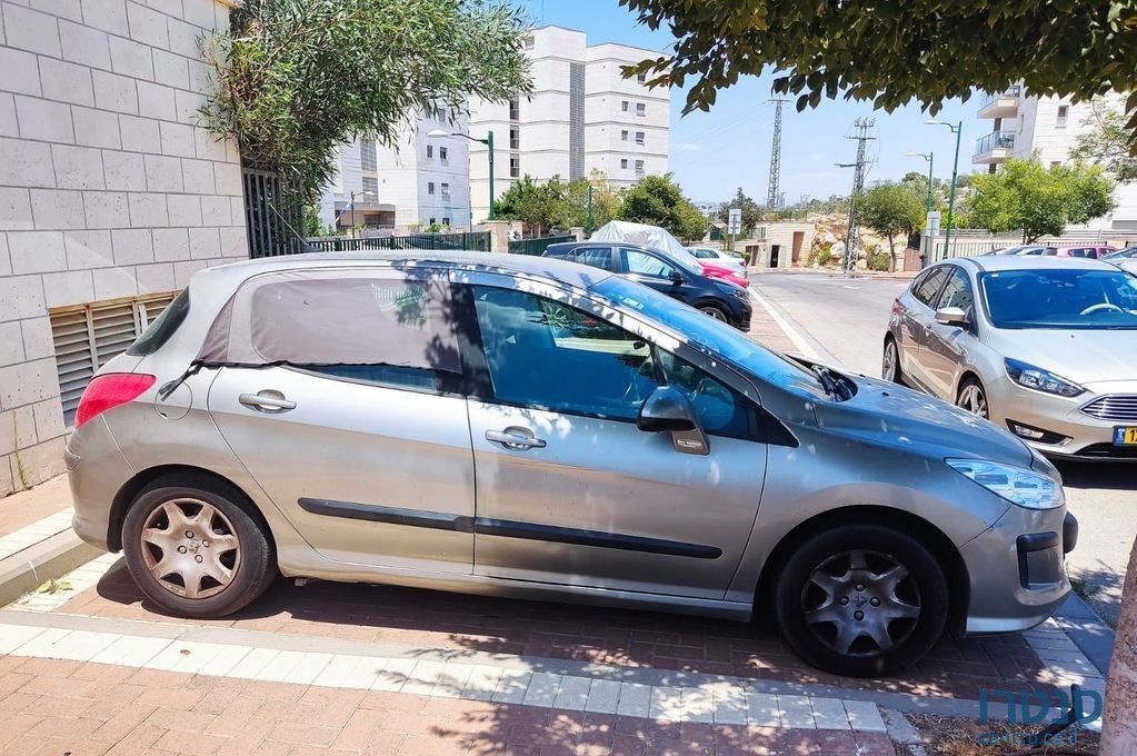 2011' Peugeot 308 פיג'ו photo #3
