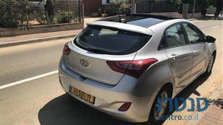 2013' Hyundai I30 יונדאי פרמיום photo #2