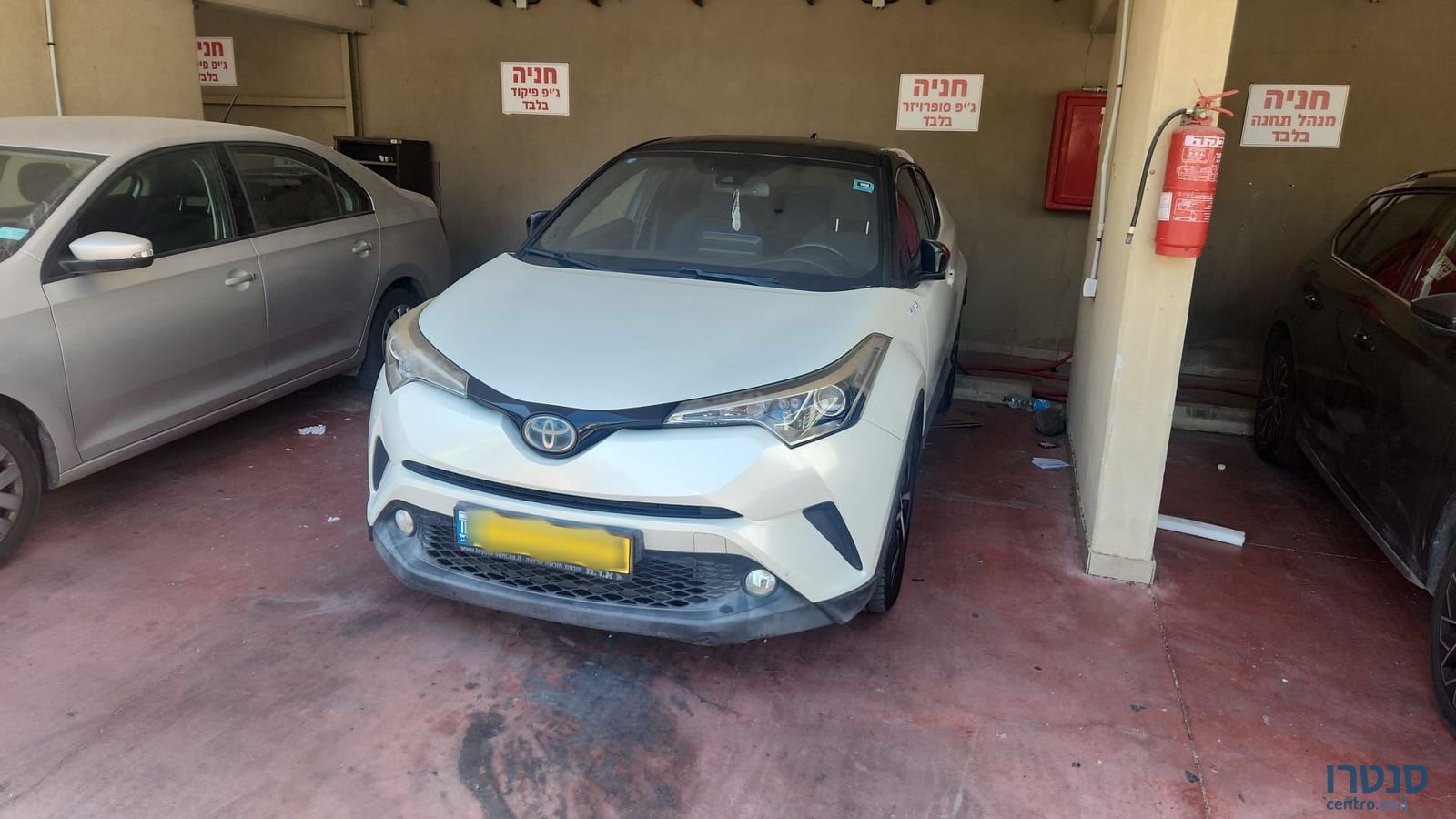 2018' Toyota C-HR טויוטה photo #1