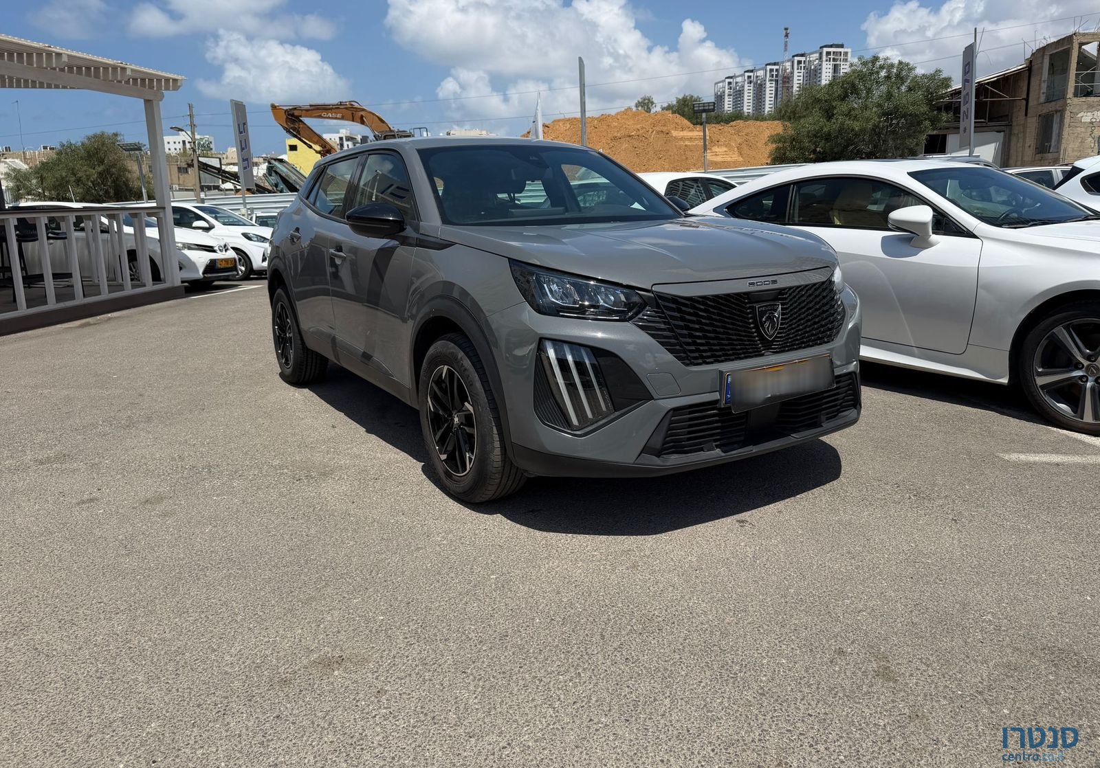 2024' Peugeot 2008 פיג'ו photo #3