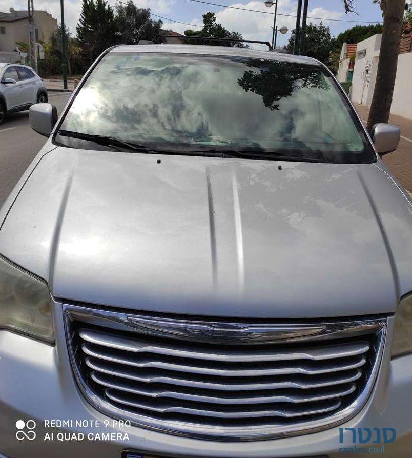 2012' Chrysler Grand Voyager קרייזלר גראנד וויאג`ר photo #1