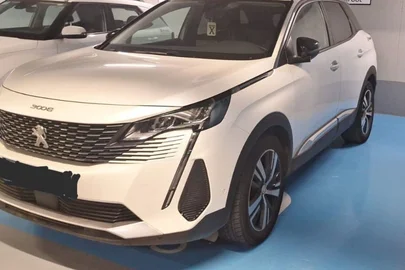 2022' Peugeot 3008 פיג'ו