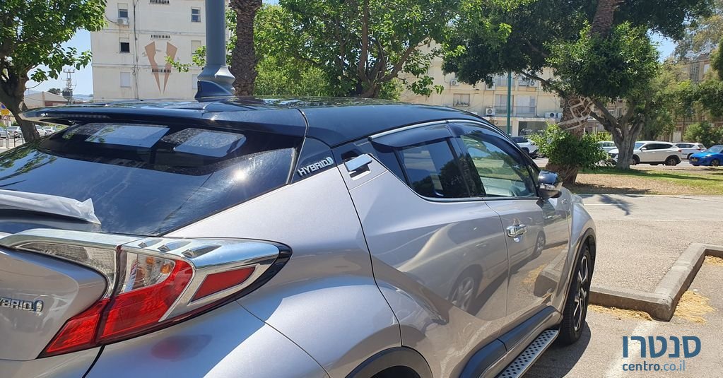 2017' Toyota C-HR טויוטה photo #6