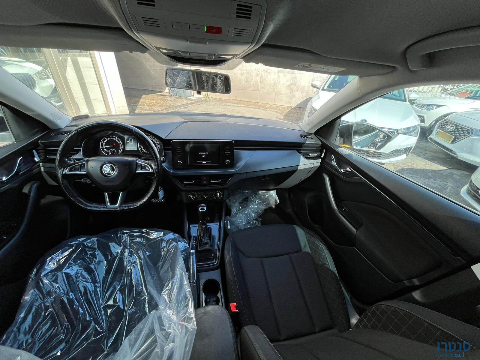 2021' Skoda Scala photo #5