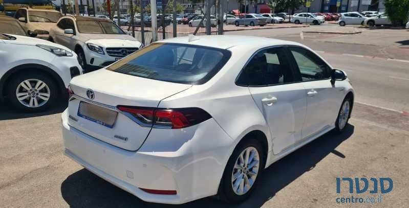 2019' Toyota Corolla טויוטה קורולה photo #3