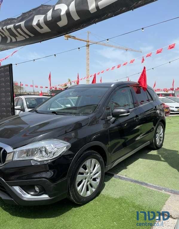2018' Suzuki SX4 סוזוקי קרוסאובר photo #3