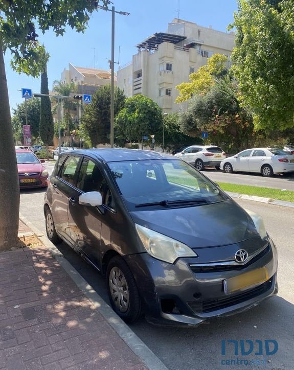 2014' Toyota Verso טויוטה ורסו-S photo #5