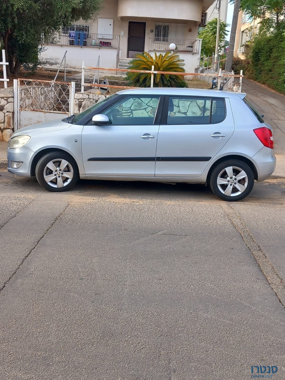 2015' Skoda Fabia סקודה פאביה photo #1