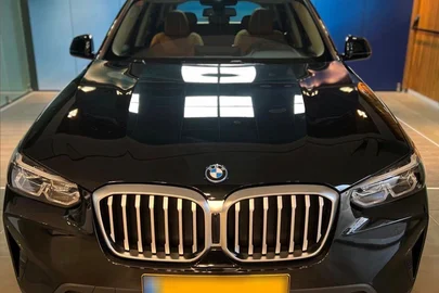 2022' BMW X3 ב מ וו