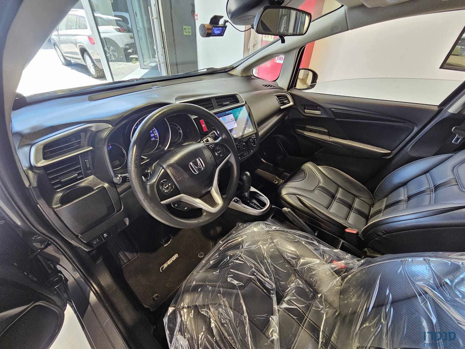 2018' Honda Jazz photo #5