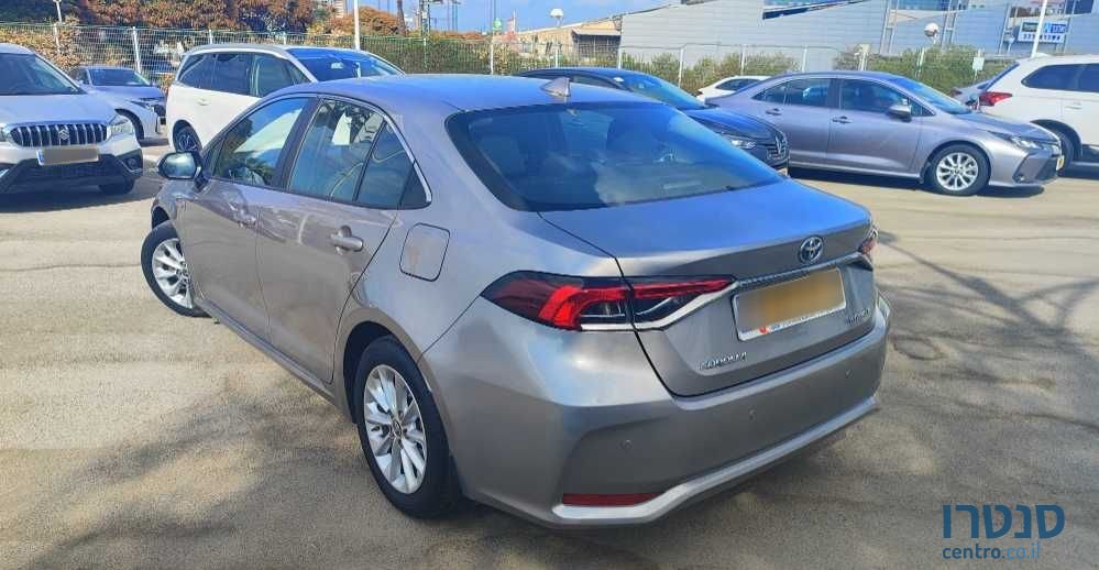 2021' Toyota Corolla טויוטה קורולה photo #3