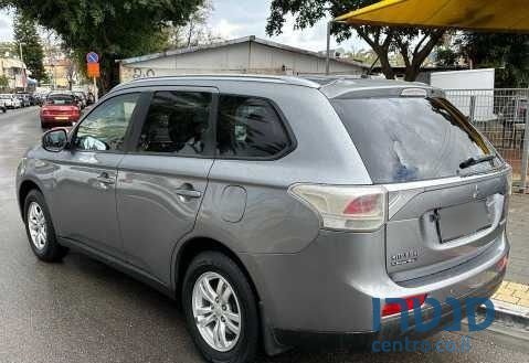 2014' Mitsubishi Outlander מיצובישי אאוטלנדר photo #5