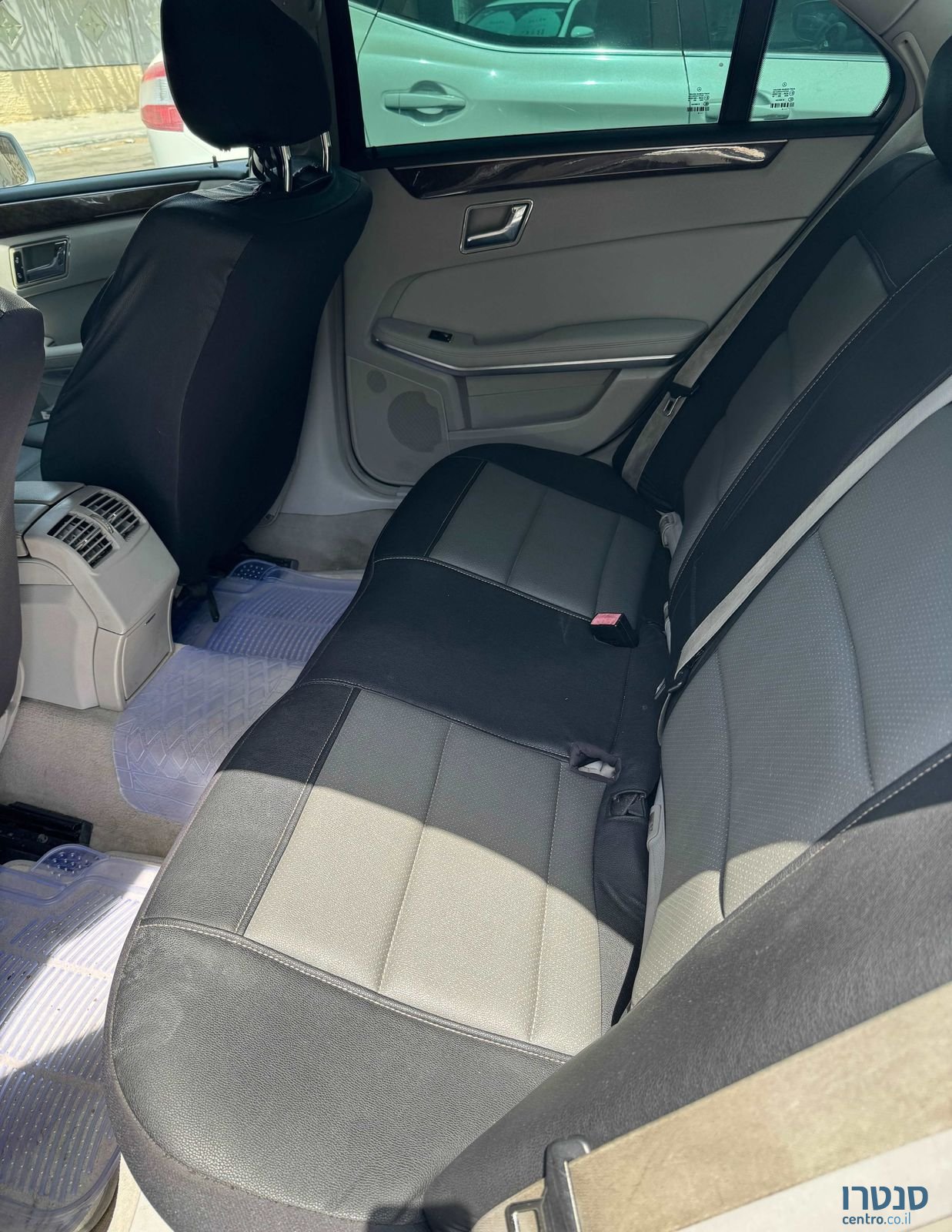 2010' Mercedes-Benz E-Class מרצדס-בנץ photo #3