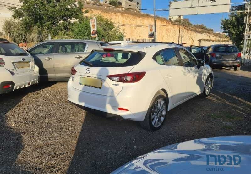 2017' Mazda 3 מאזדה photo #4