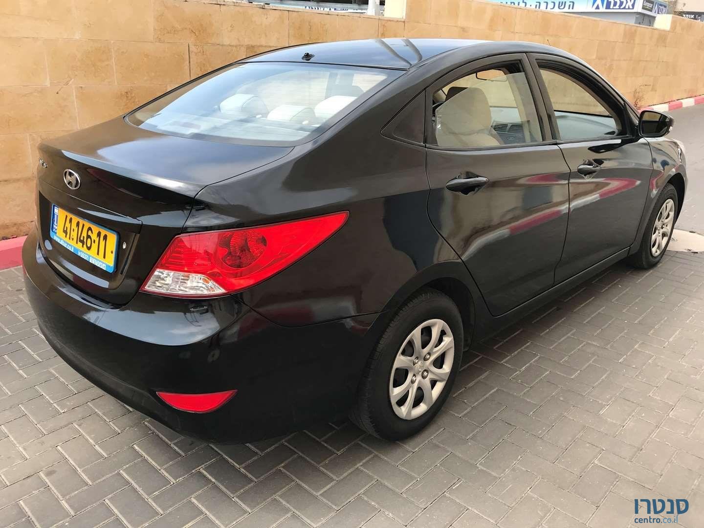 2013' Hyundai i25 יונדאי photo #2