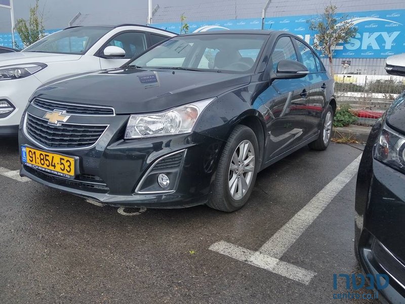 2013' Chevrolet Cruze PLATINUM photo #2