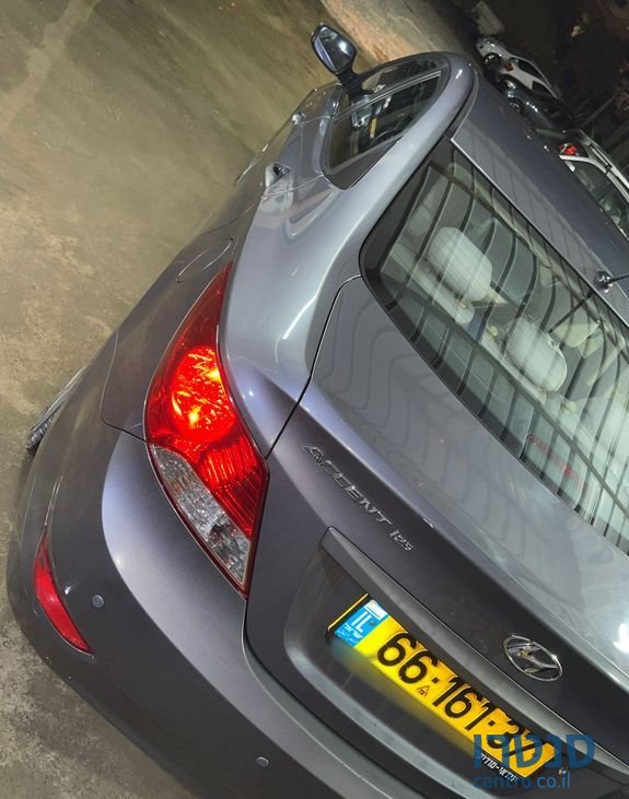 2016' Hyundai i25 יונדאי photo #5