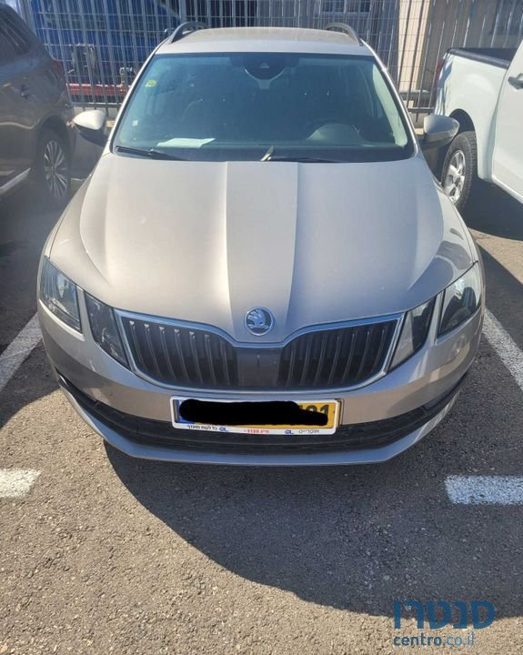 2018' Skoda Octavia סקודה אוקטביה photo #2