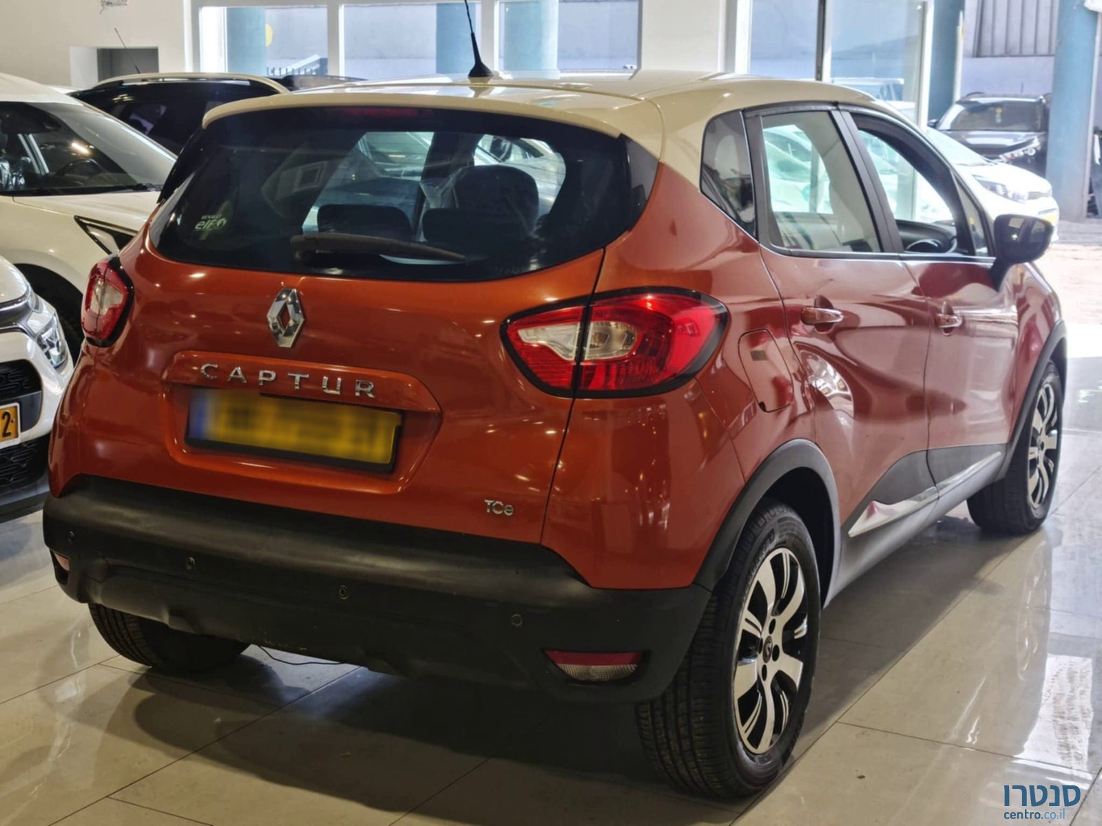 2014' Renault Captur photo #3