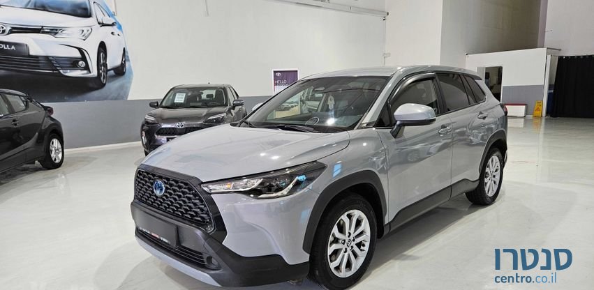 2023' Toyota Corolla Cross טויוטה קורולה קרוס photo #5