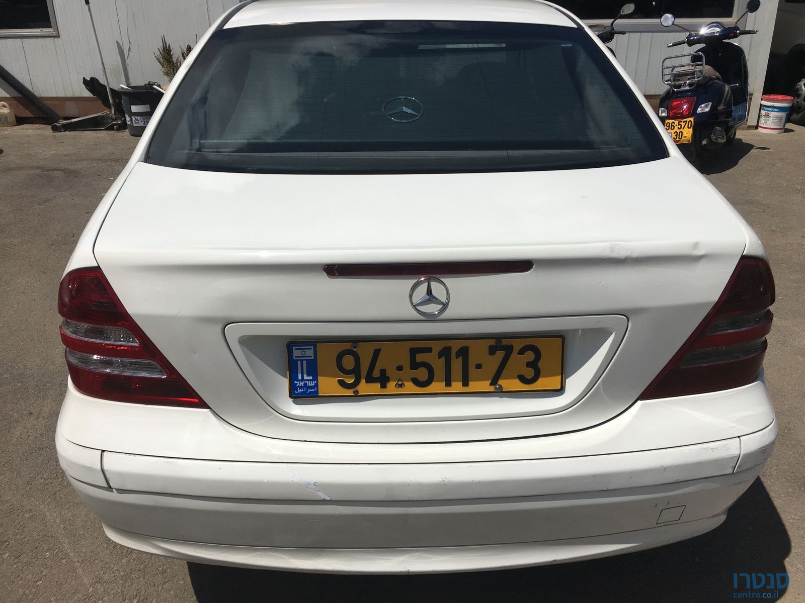 2006' Mercedes-Benz C-Class 200 photo #2