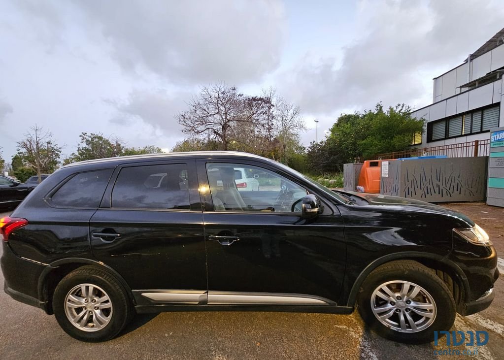 2015' Mitsubishi Outlander מיצובישי אאוטלנדר photo #1